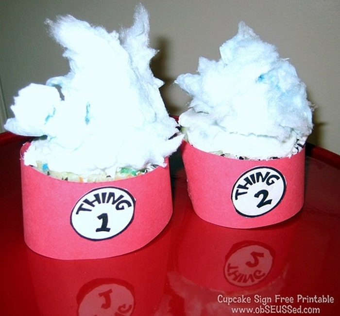 31 Ideas for Read Across America and Dr. Seuss - Thing 1 and Thing 2 Cupcakes